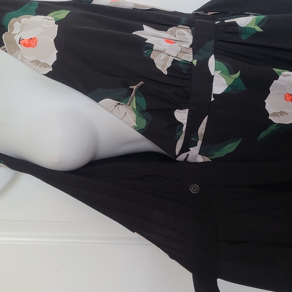 Banana Republic Black Floral Wrap Dress - Picture 7 of 8